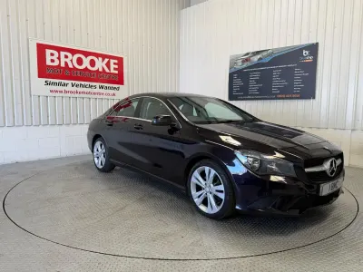 Used Mercedes CLA180 122 HP (89 kW) 2013 Mauve/purple Sedan