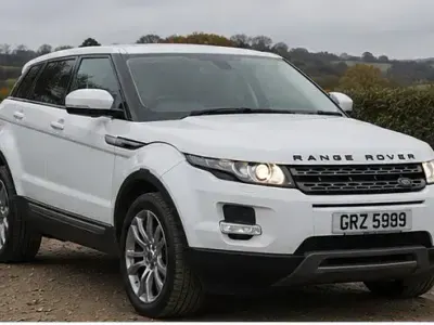 Used Land Rover Range Rover evoque Pure 190 HP (139 kW) 2013 White SUV
