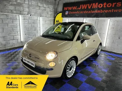 Used Fiat 500 Lounge 69 HP (50 kW) 2013 Beige Hatchback