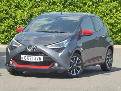 Used Toyota Aygo Trend 72 HP (52 kW) 2021 Grey Hatchback