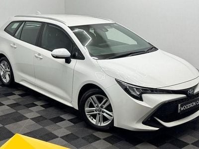 Usado Toyota Corolla 122 HP (89 kW) 2022 Branco Carrinha
