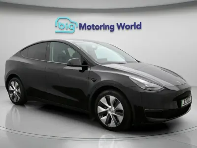 Used Tesla Model Y Long Range AWD 378 kW (514 HP) 2022 Black SUV
