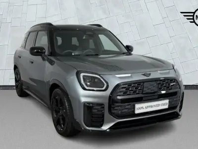 Used Mini Countryman 215 HP (158 kW) 2025 Green SUV