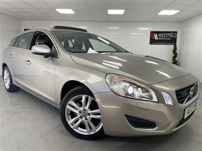 used Volvo V60 2.4 D5 SE LUX NAV 5d 212 BHP