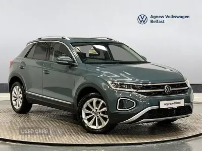 Used VW T-Roc Style 110 HP (80 kW) 2023 Blue SUV