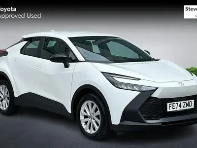 Used Toyota C-HR 140 HP (102 kW) 2026 SUV