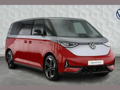 Usado VW ID. Buzz GTX 250 kW (340 HP) 2025 Prateado Monovolume