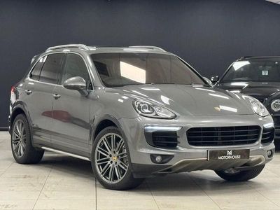 Used Porsche Cayenne 262 HP (192 kW) 2015 Grey SUV