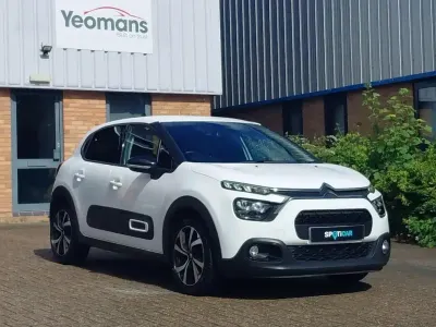 Used Citroën C3 PureTech 82 HP (60 kW) 2024 White Hatchback