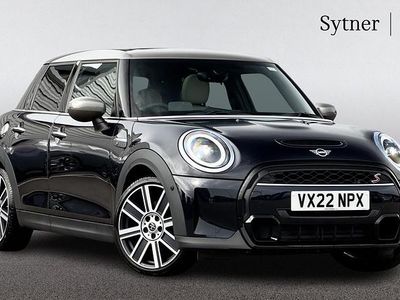 Used Mini Cooper S Exclusive 176 HP (129 kW) 2022 Black Hatchback