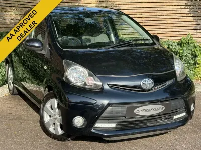 Used Toyota Aygo 68 HP (50 kW) 2013 Black Hatchback