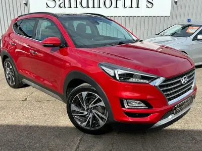 Used Hyundai Tucson Premium SE 177 HP (130 kW) 2019 Red SUV
