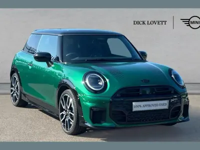 Used Mini Cooper Sport 147 kW (200 HP) 2026 Green Hatchback