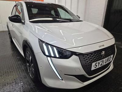 Used Peugeot 208 GTi 100 HP (73 kW) 2021 White Hatchback