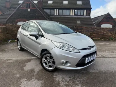 Used Ford Fiesta Zetec 2012 Silver Hatchback