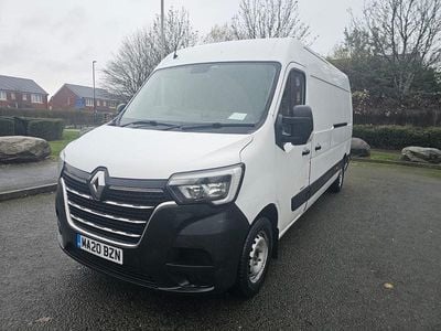 White Used 2020 Renault Master MPV | £6,999 (Fair price)
