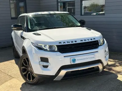 Used Land Rover Range Rover evoque Dynamic 240 HP (176 kW) 2011 White Coupe