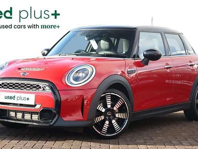 Used Mini Cooper S Exclusive 178 HP (130 kW) 2023 Red Hatchback