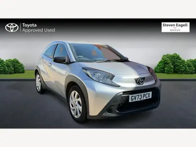 Used Toyota Aygo X PURE 72 HP (52 kW) 2024 Silver SUV