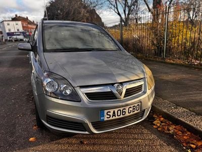 Silver Used 2006 Vauxhall Zafira Club MPV | £999