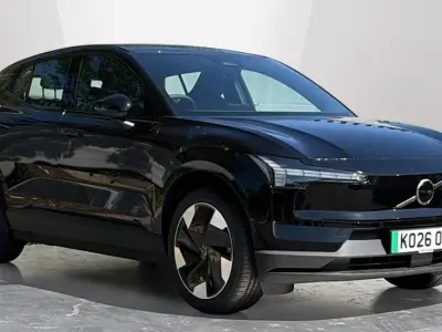 New Volvo EX30 Plus 200 kW (272 HP) 2026 Metallic  onyx black SUV