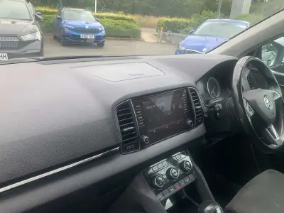 Used Skoda Karoq SE L 150 HP (110 kW) 2018 Black magic pearlescent SUV