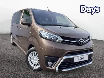 Used Toyota Proace Verso City 120 HP (88 kW) 2022 Brown Estate