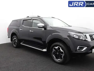 Used Nissan Navara Tekna 190 HP (139 kW) 2021 Black Pickup