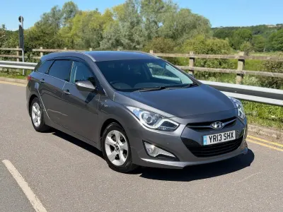 Käytetty Hyundai i40 Style 136 HP (100 kW) 2013 Hopea Farmari
