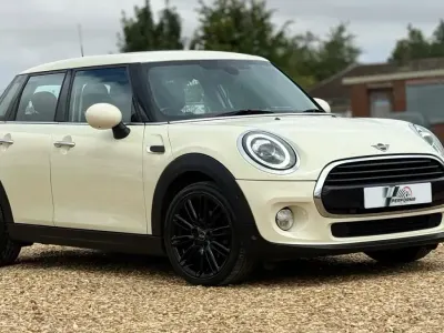 Used Mini Cooper D Hatch 116 HP (85 kW) 2018 White Hatchback