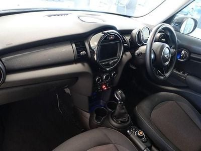 Used Mini Cooper Hatch 136 HP (100 kW) 2017 Silver Hatchback
