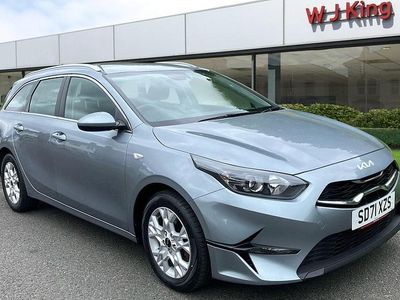 Lunar silver Used 2021 Kia Ceed Sportswagon Estate | £13,965 (Fair price)