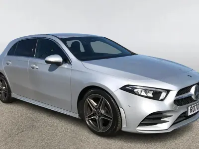 Usado Mercedes A200 Executive 163 CV (119 kW) 2020 Plateado Utilitario
