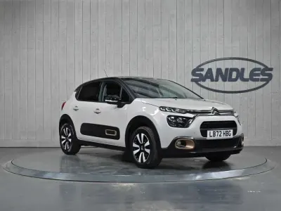 Used Citroën C3 PureTech 83 HP (61 kW) 2022 Beige Hatchback