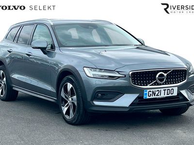 used Volvo V60 CC Pro, B5 AWD (Climate Pack:Tints)