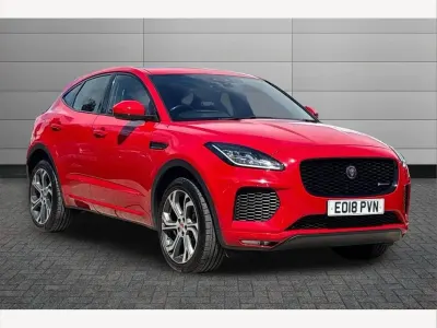 Used Jaguar E-Pace SE 300 HP (220 kW) 2018 Red SUV