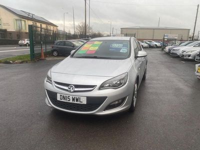 Used Vauxhall Astra SRi 2015 Silver Hatchback