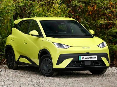 New BYD Dolphin Surf Active 64 kW (88 HP) 2025 Green Hatchback