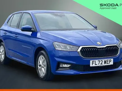 Begagnad Skoda Fabia Comfort 80 HK (58 kW) 2022 Blå Halvkombi