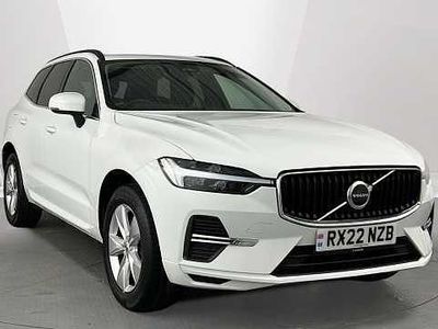 Used Volvo XC60 Momentum 247 HP (181 kW) 2022 White SUV