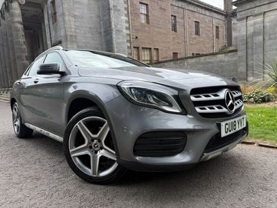 Mercedes GLA220