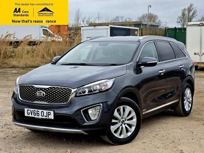 Used Kia Sorento 197 HP (144 kW) 2017 Grey SUV