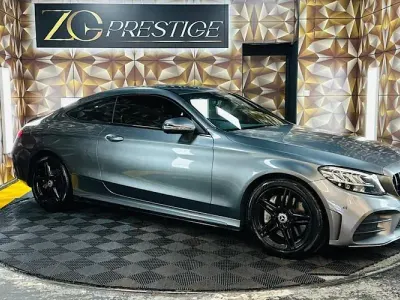 Usado Mercedes C300 AMG line 258 CV (189 kW) 2020 Coupe