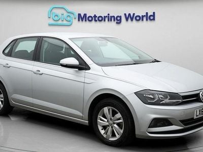 Used VW Polo SE 80 HP (58 kW) 2019 Silver Hatchback