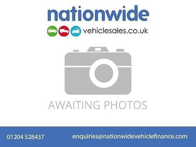 Used Nissan Qashqai N-Connecta 110 HP (80 kW) 2017 White SUV