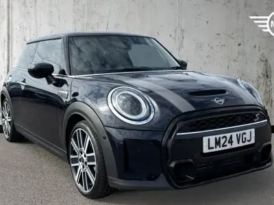 Usado Mini Cooper S Exclusive 176 HP (129 kW) 2024 Preto Citadino