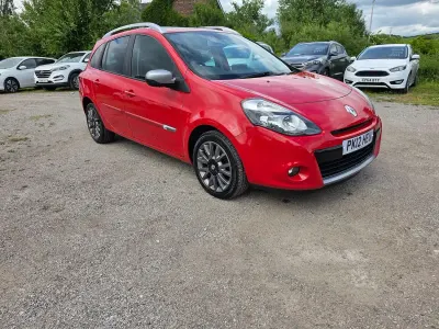 Used Renault Clio GT-Line 88 HP (64 kW) 2012 Red Estate