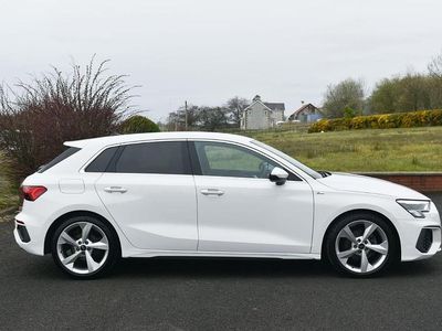 Used Audi A3 Sportback S-Line 148 HP (108 kW) 2024 White Hatchback