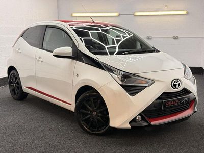 Used Toyota Aygo x-press 2018 White Hatchback