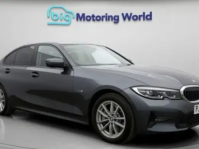 Used BMW 330e 292 HP (214 kW) 2022 Grey Sedan